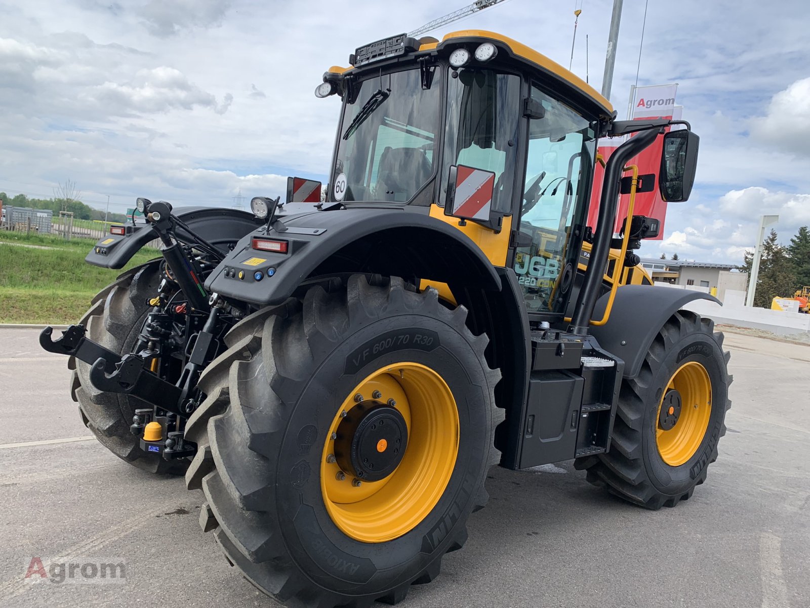 Traktor del tipo JCB Fastrac 4220 iCON, Neumaschine In Meißenheim-Kürzell (Immagine 5)