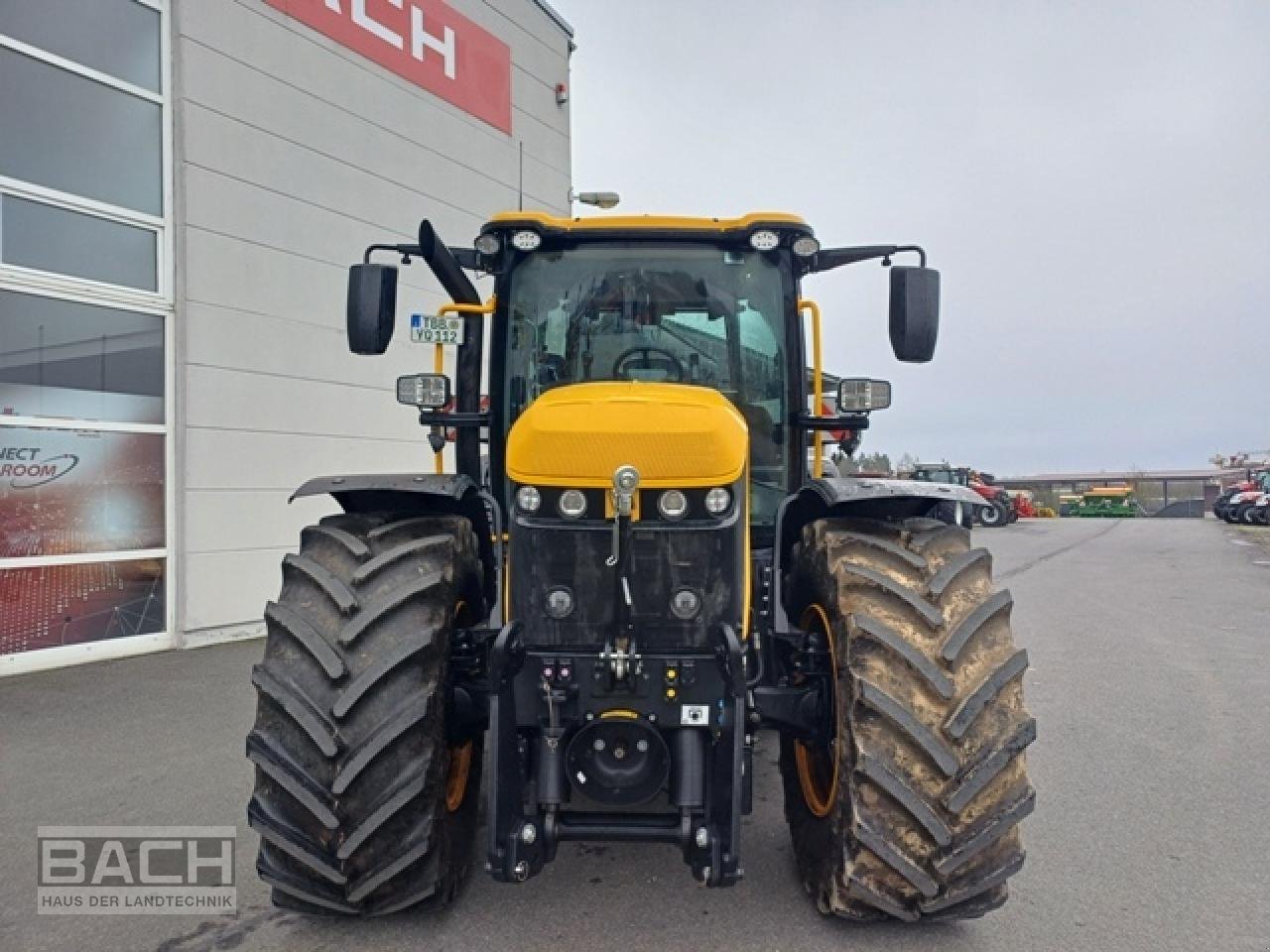 Traktor του τύπου JCB FASTRAC 4220 ICON, Gebrauchtmaschine σε Boxberg-Seehof (Φωτογραφία 2)