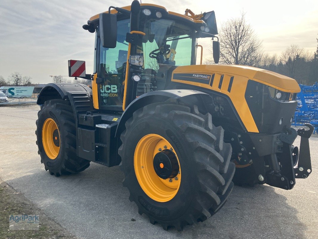 Traktor Türe ait JCB FASTRAC 4220 ICON, Neumaschine içinde Kirchdorf (resim 5)