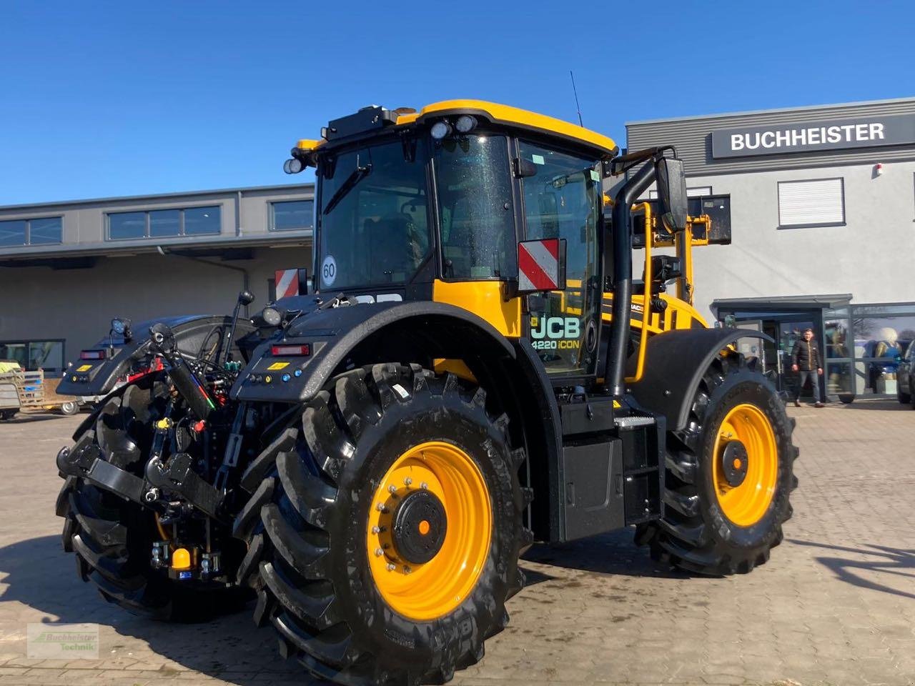 Traktor typu JCB Fastrac 4220 iCON, Gebrauchtmaschine v Coppenbruegge (Obrázok 3)