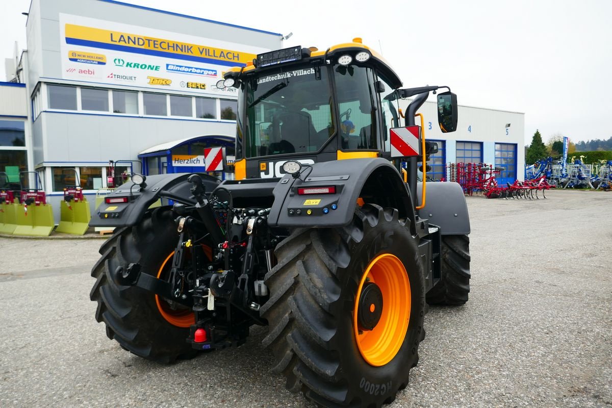 Traktor Türe ait JCB Fastrac 4220 iCON, Gebrauchtmaschine içinde Villach (resim 2)