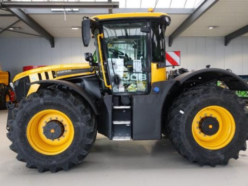 Traktor Türe ait JCB Fastrac 4220 Icone, Gebrauchtmaschine içinde Sorée (resim 1)