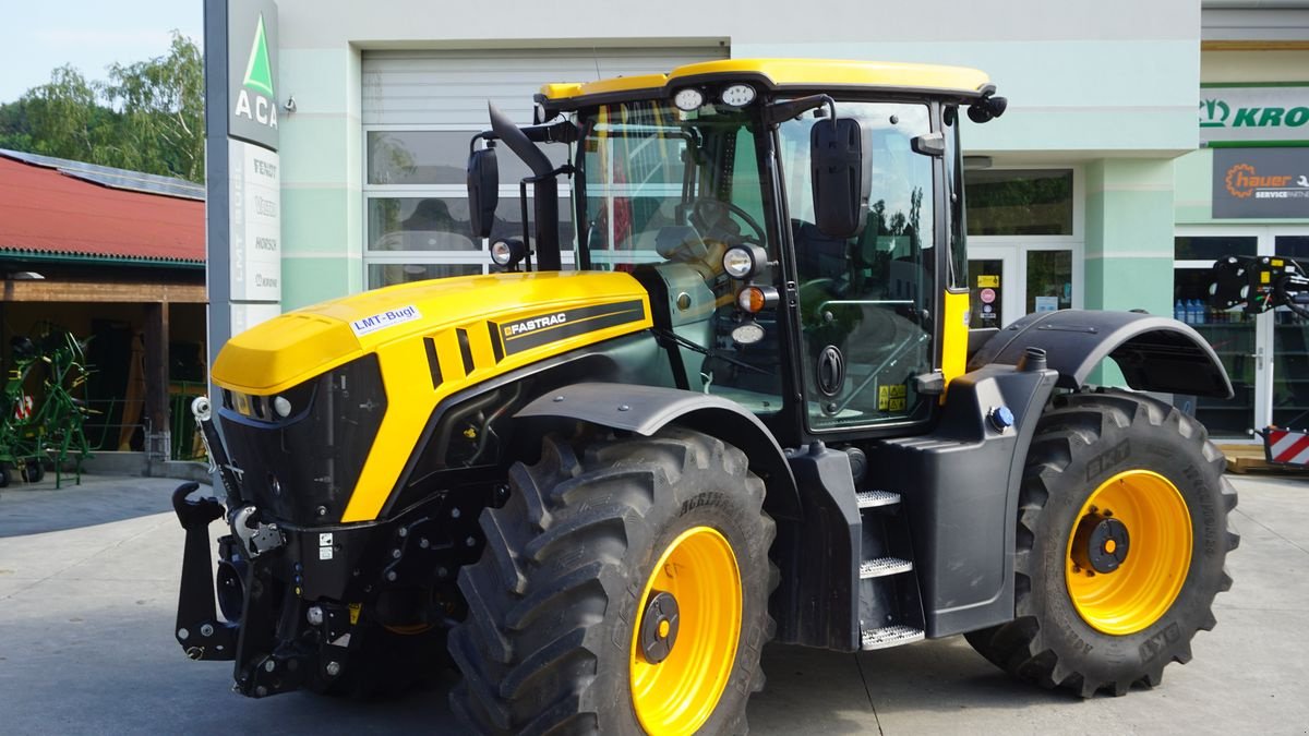 Traktor van het type JCB Fastrac 4220 Miettraktor, Mietmaschine in Hürm (Foto 2)