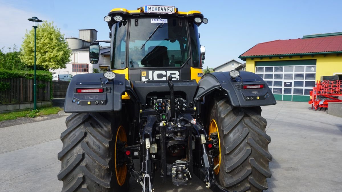 Traktor van het type JCB Fastrac 4220 Miettraktor, Mietmaschine in Hürm (Foto 10)