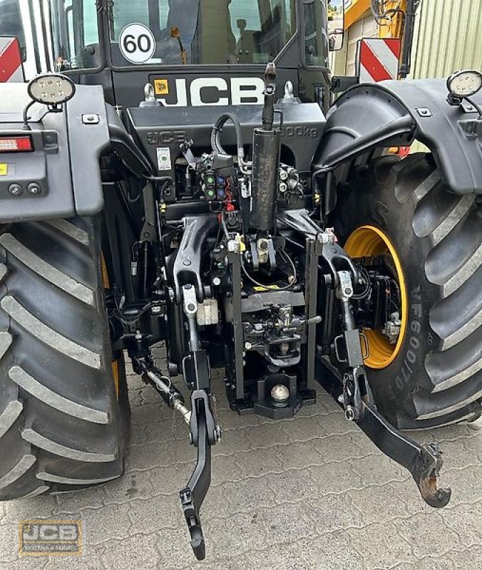 Traktor типа JCB Fastrac 4220 ProLine in Vollaustattung mit John Deere Auto Trac, Gebrauchtmaschine в Frechen (Фотография 8)