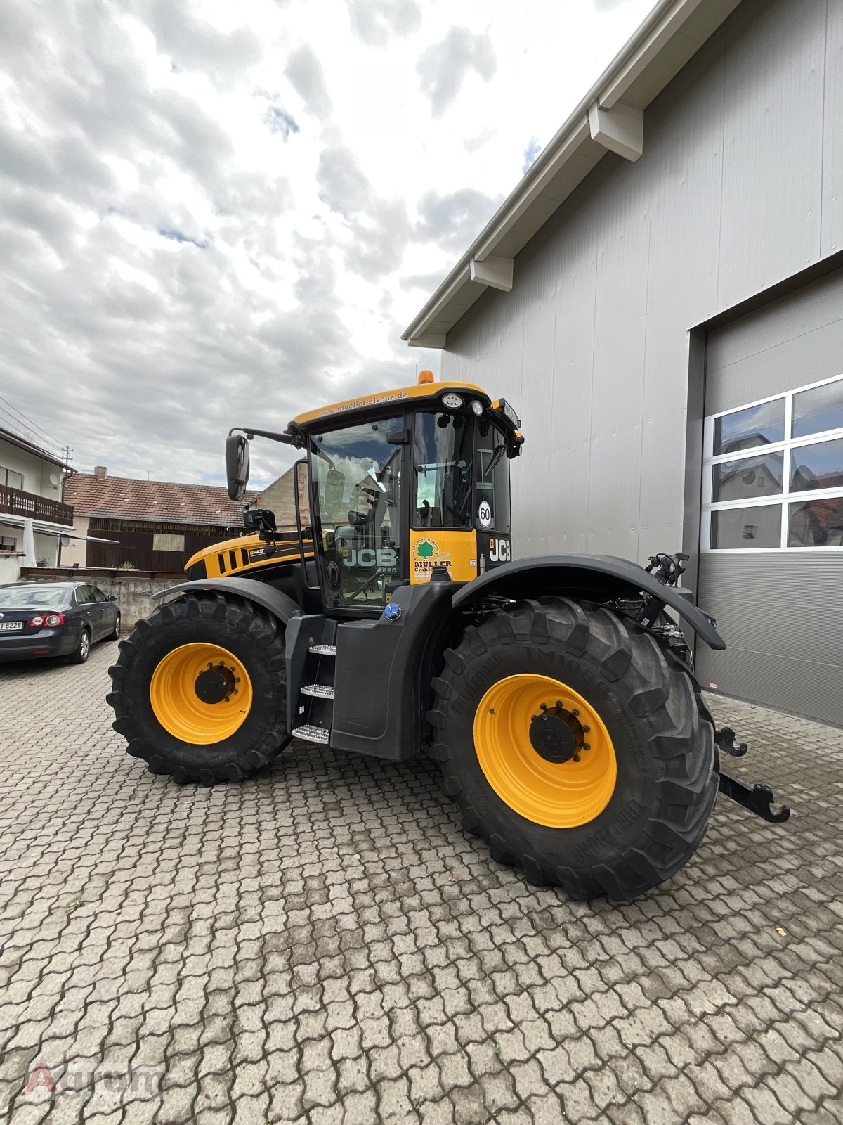 Traktor tipa JCB Fastrac 4220, Gebrauchtmaschine u Eppingen (Slika 13)