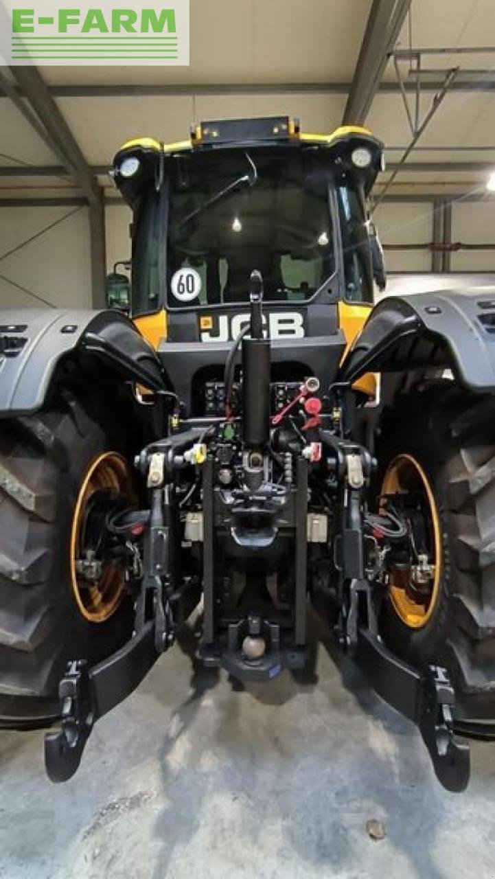 Traktor typu JCB fastrac 4220, Gebrauchtmaschine w SKARBIMIERZ – OSIEDLE (Zdjęcie 5)