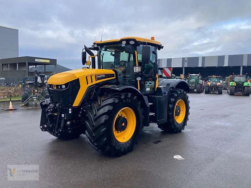 Traktor van het type JCB Fastrac 4220, Gebrauchtmaschine in Colmar-Berg (Foto 1)