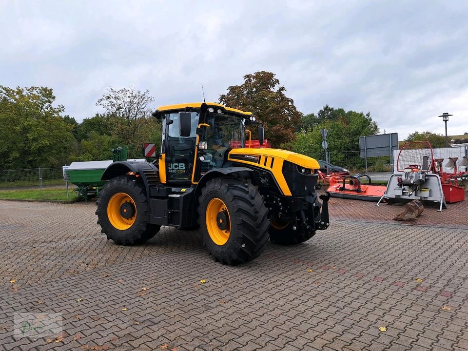 Traktor a típus JCB Fastrac 4220, Neumaschine ekkor: Bad Kötzting (Kép 12)