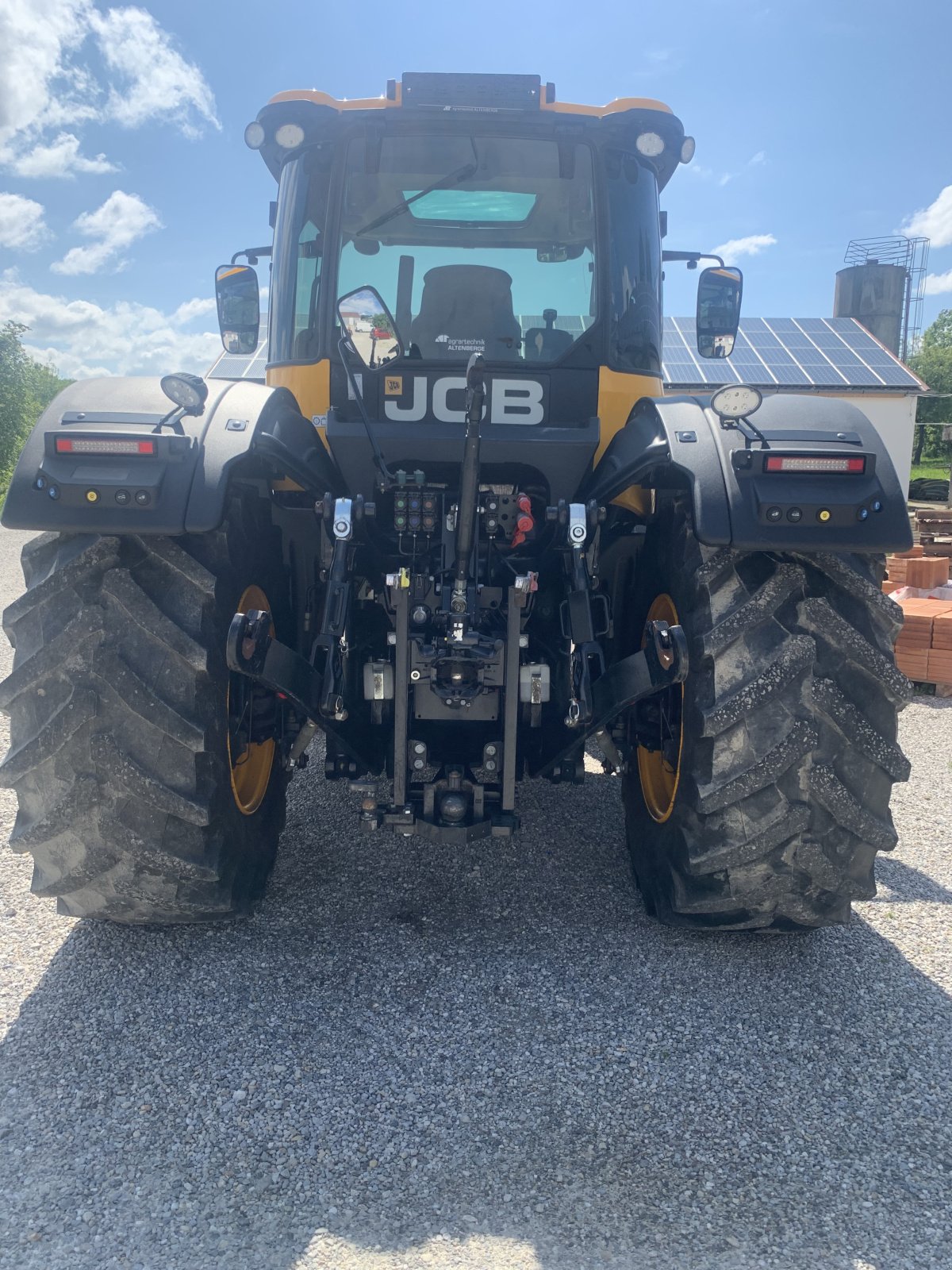 Traktor des Typs JCB Fastrac 4220, Gebrauchtmaschine in Egenburg (Bild 7)