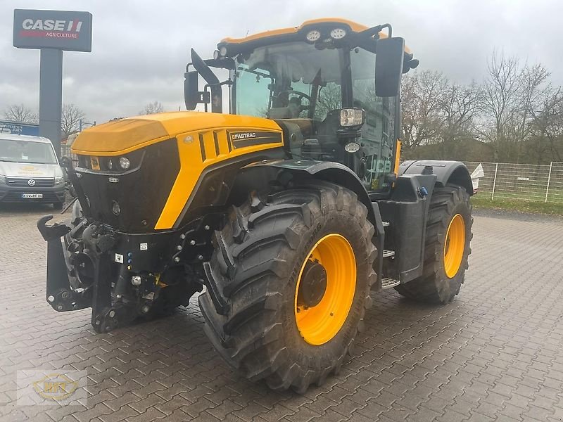 Traktor van het type JCB Fastrac 4220, Gebrauchtmaschine in Waldkappel (Foto 1)