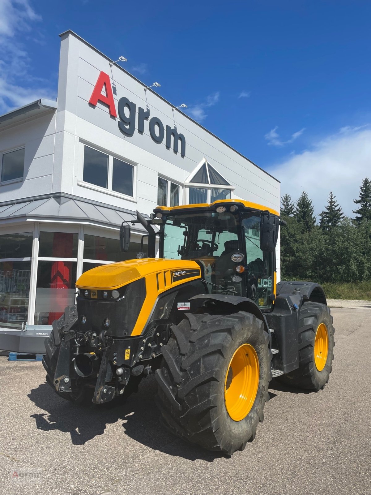 Traktor del tipo JCB Fastrac 4220, Gebrauchtmaschine In Kirchen-Hausen (Immagine 2)