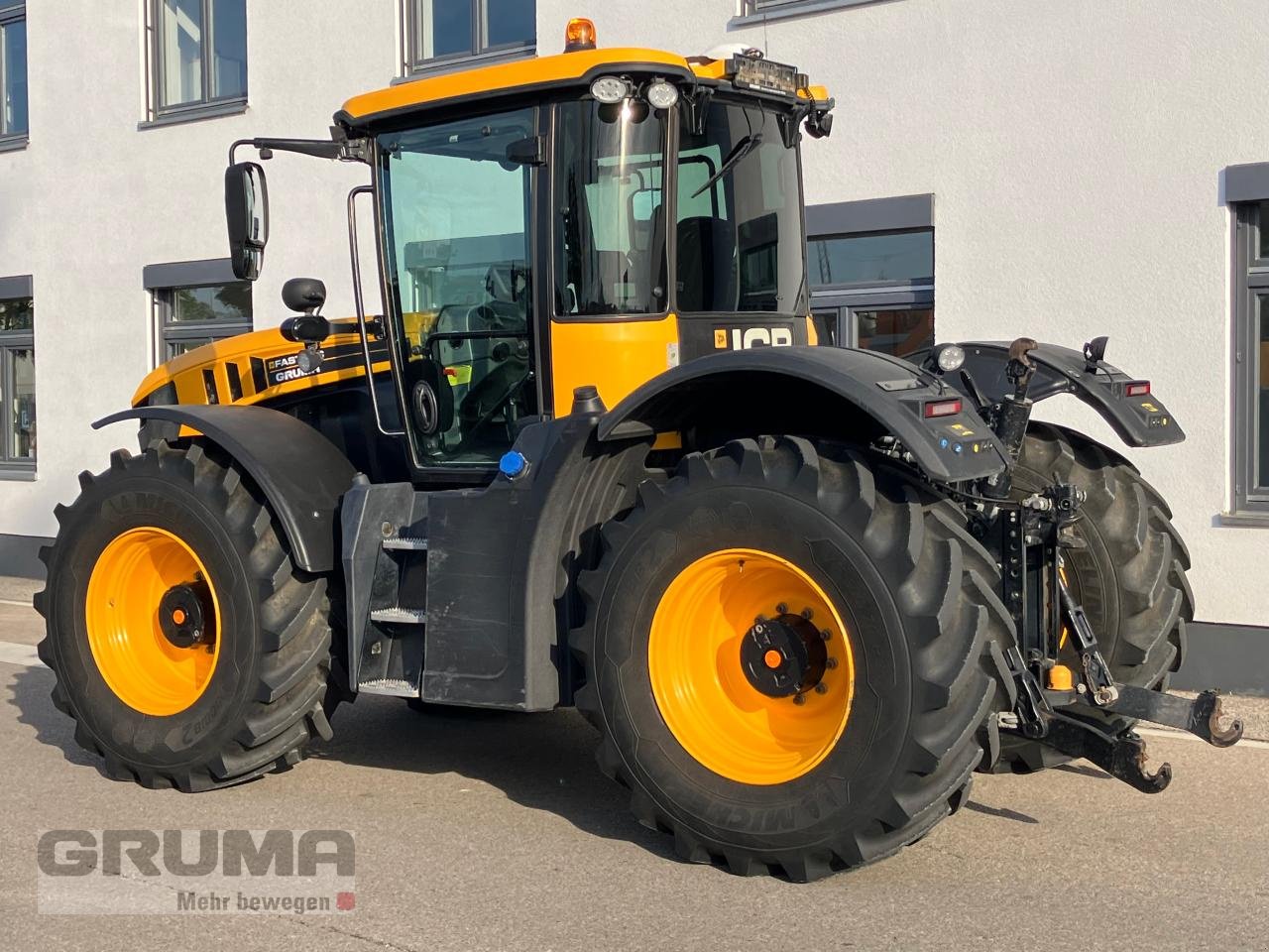 Traktor typu JCB Fastrac 4220, Gebrauchtmaschine w Friedberg-Derching (Zdjęcie 5)