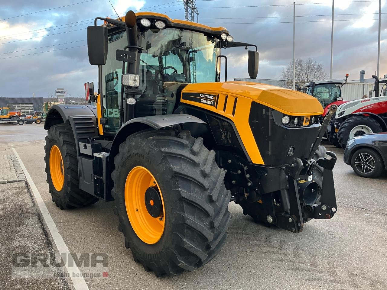 Traktor tip JCB Fastrac 4220, Gebrauchtmaschine in Friedberg-Derching (Poză 2)