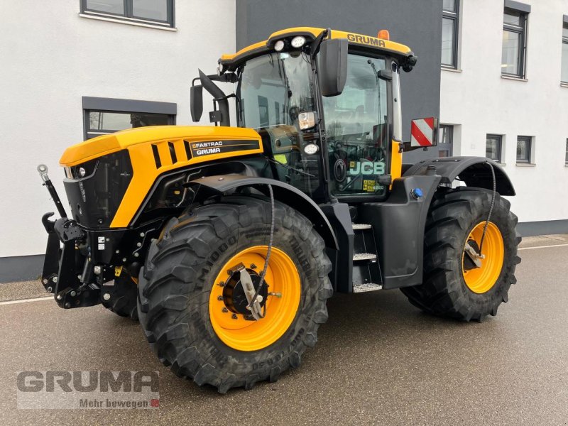 Traktor of the type JCB Fastrac 4220, Gebrauchtmaschine in Friedberg-Derching (Picture 1)