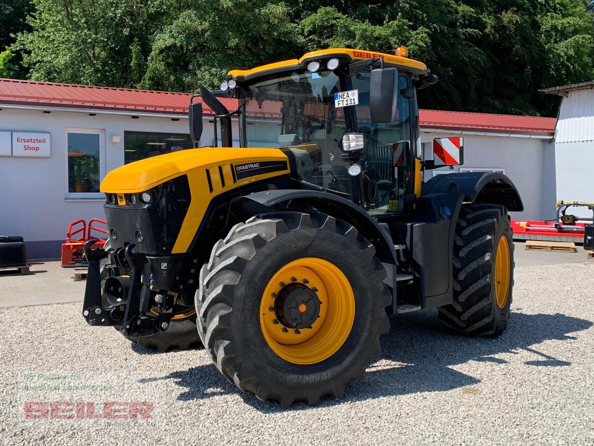 Traktor του τύπου JCB Fastrac 4220, Gebrauchtmaschine σε Parsberg (Φωτογραφία 1)