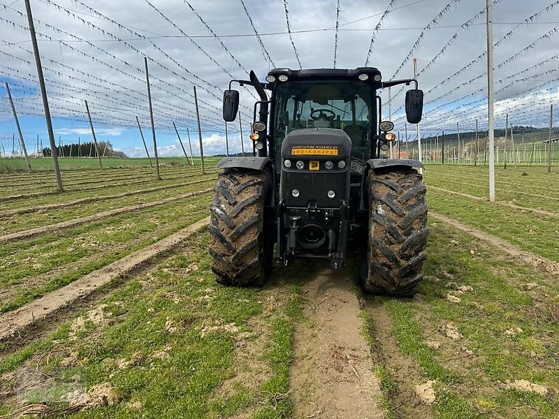 Traktor typu JCB Fastrac 4220, Gebrauchtmaschine w Pfeffenhausen (Zdjęcie 4)