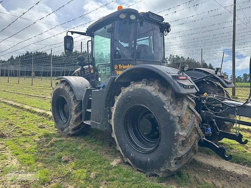 Traktor typu JCB Fastrac 4220, Gebrauchtmaschine w Pfeffenhausen (Zdjęcie 8)