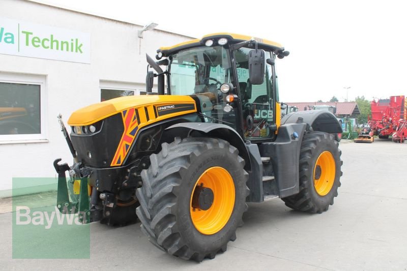 Traktor del tipo JCB FASTRAC 4220, Gebrauchtmaschine en Straubing (Imagen 3)