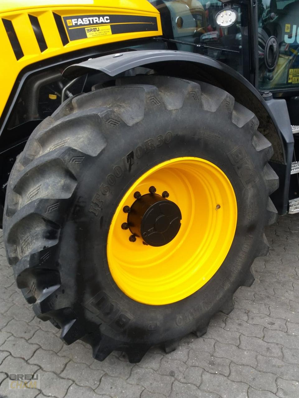 Traktor του τύπου JCB Fastrac 4220, Gebrauchtmaschine σε Cham (Φωτογραφία 5)