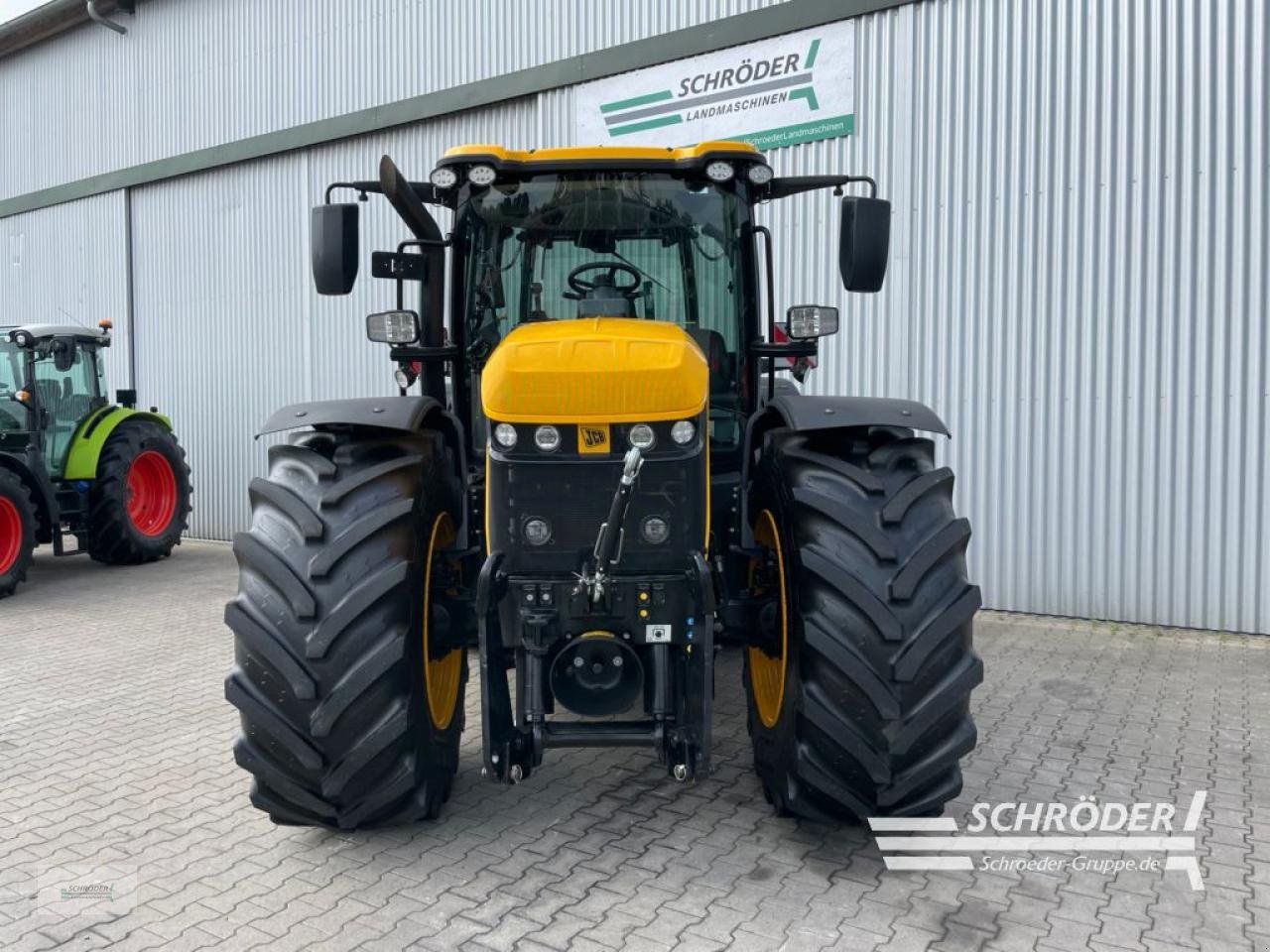 Traktor van het type JCB FASTRAC 4220, Gebrauchtmaschine in Wildeshausen (Foto 7)