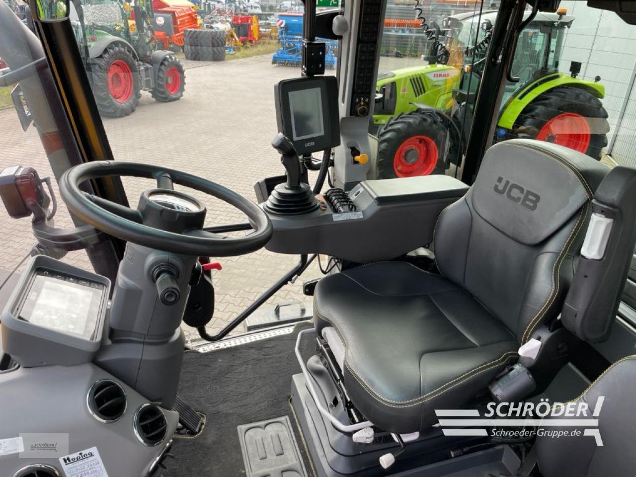 Traktor za tip JCB FASTRAC 4220, Gebrauchtmaschine u Wildeshausen (Slika 11)