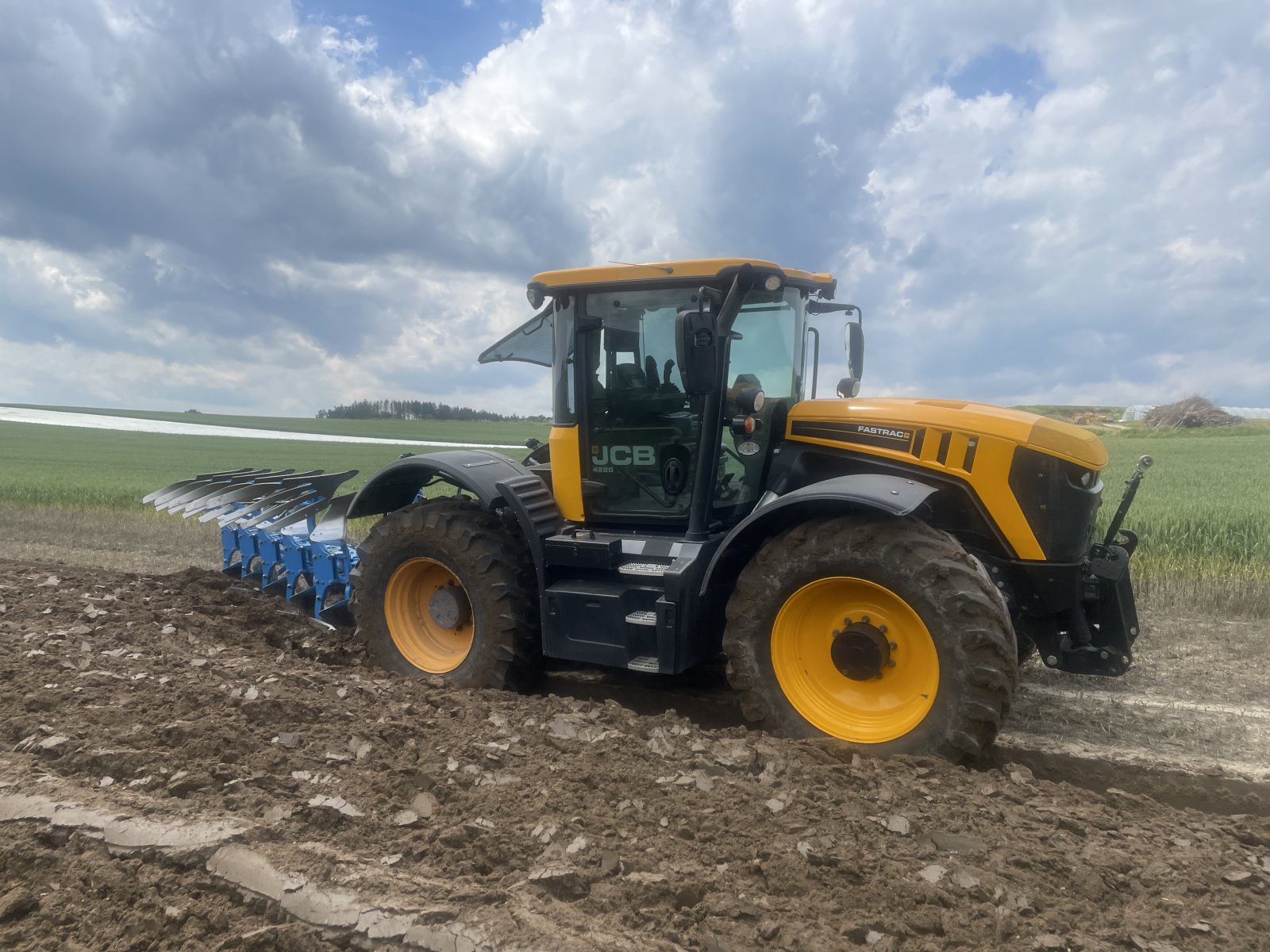 Traktor tip JCB Fastrac 4220, Gebrauchtmaschine in Obergriesbach (Poză 1)