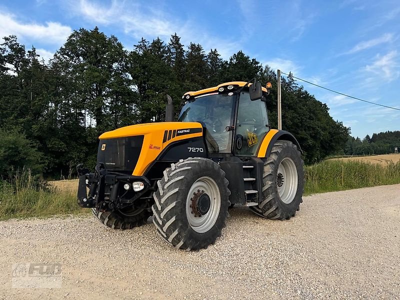 Traktor des Typs JCB Fastrac 7270 P-Tronic, Gebrauchtmaschine in Pfeffenhausen (Bild 2)