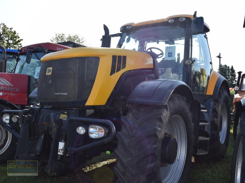 Traktor des Typs JCB Fastrac 8250, Gebrauchtmaschine in Oyten (Bild 1)