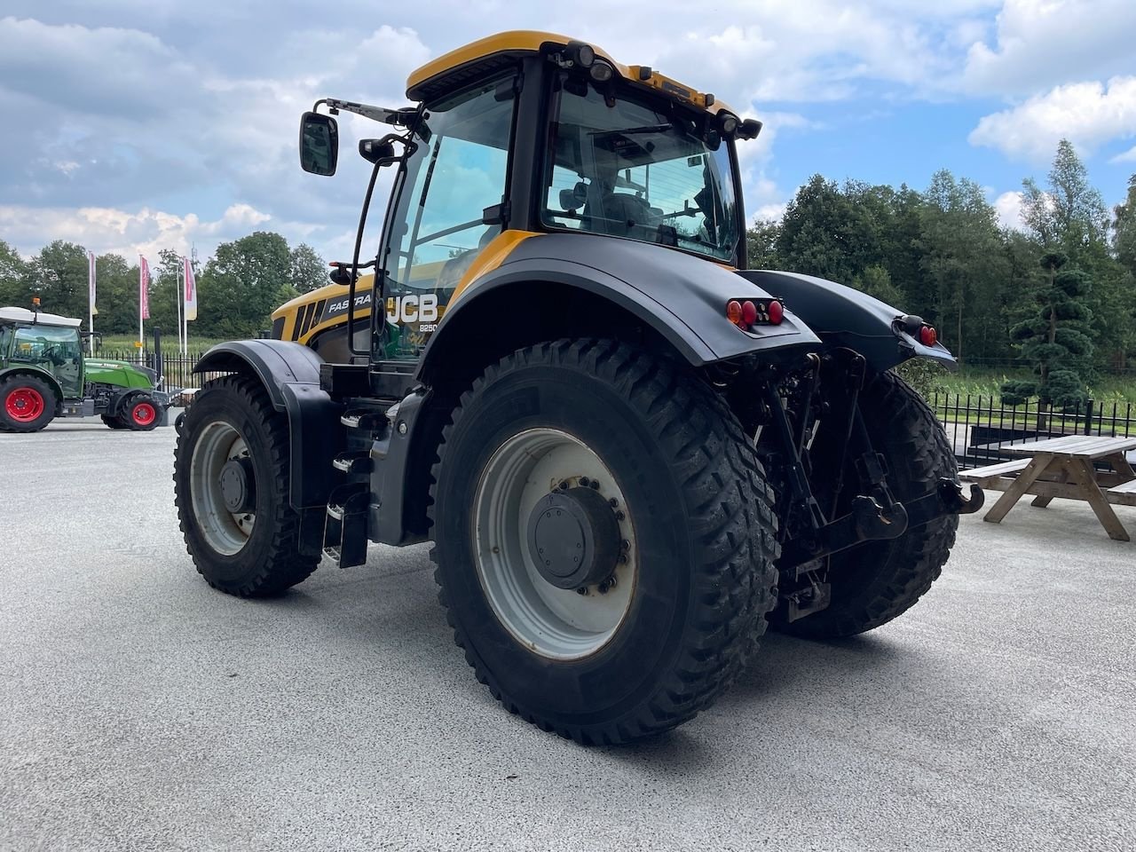 Traktor tip JCB Fastrac 8250, Gebrauchtmaschine in Holten (Poză 2)