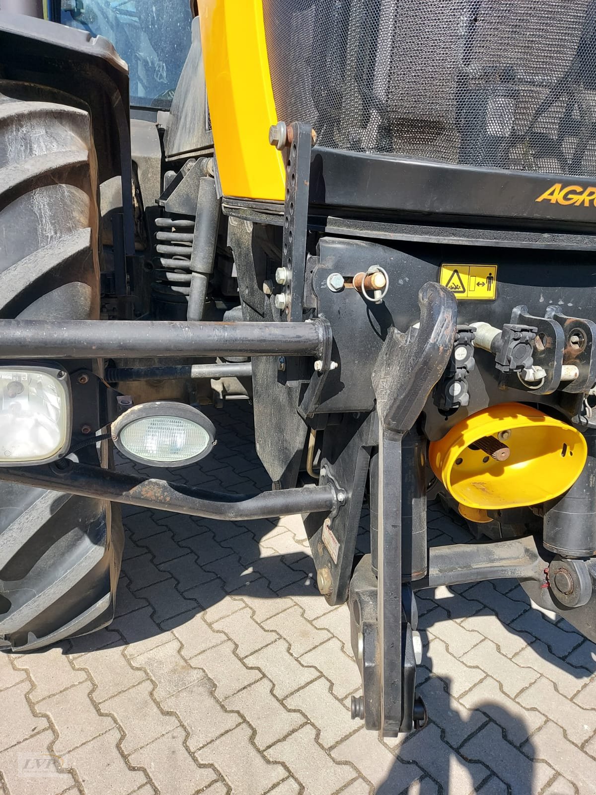 Traktor des Typs JCB Fastrac 8310, Gebrauchtmaschine in Pegnitz (Bild 7)