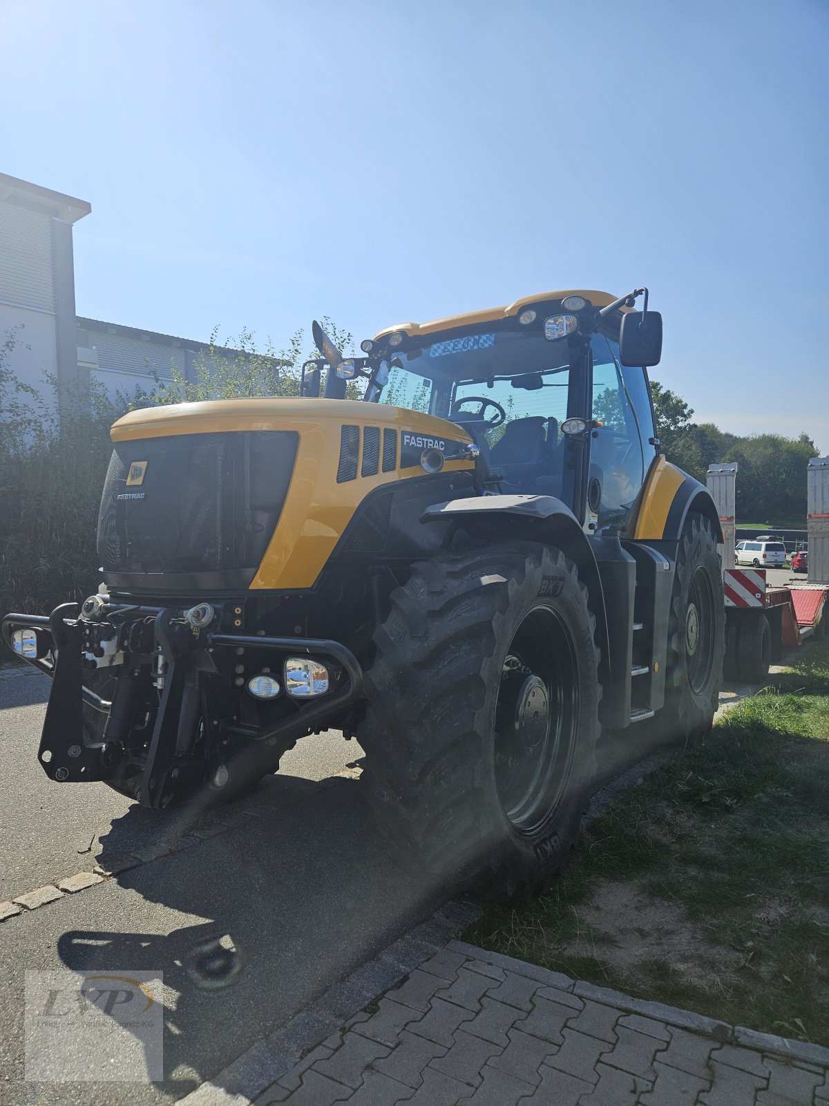 Traktor от тип JCB Fastrac 8310, Gebrauchtmaschine в Hohenau (Снимка 2)