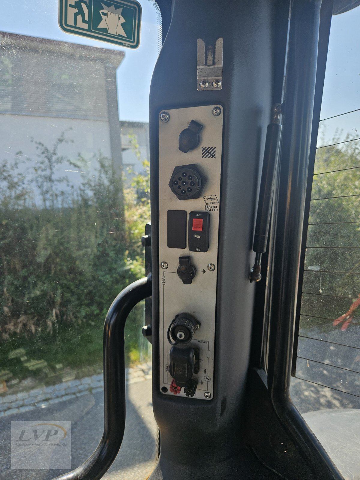 Traktor Türe ait JCB Fastrac 8310, Gebrauchtmaschine içinde Hohenau (resim 17)