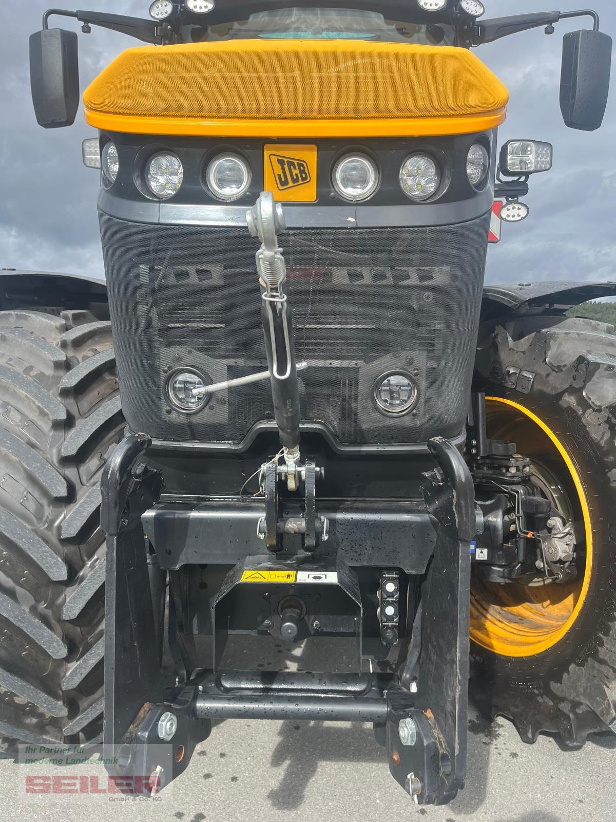 Traktor Türe ait JCB Fastrac 8330, Gebrauchtmaschine içinde Burghaslach (resim 3)