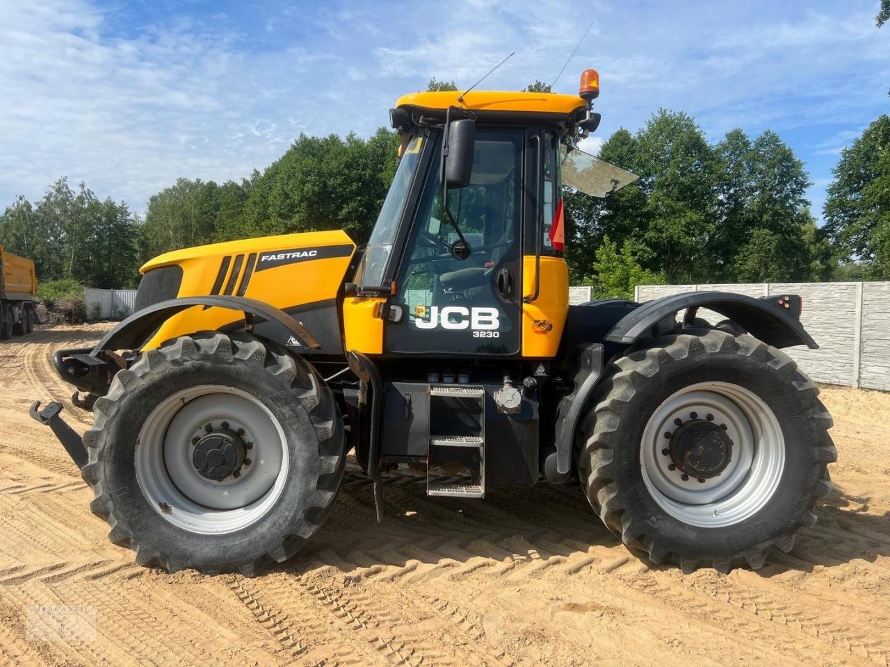 Traktor typu JCB Fasttrac 3230, Gebrauchtmaschine w Pragsdorf (Zdjęcie 3)