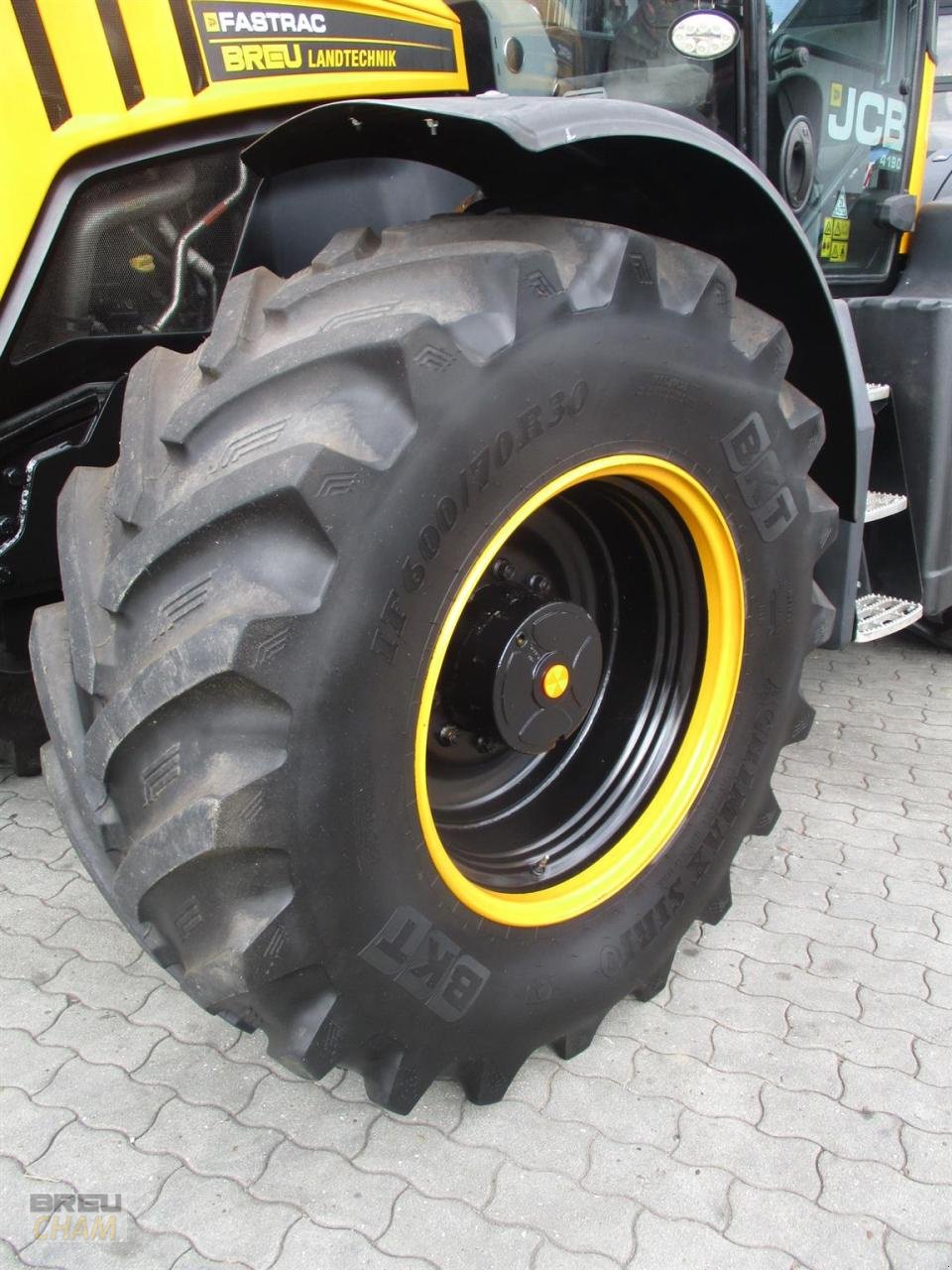 Traktor des Typs JCB Fasttrac 4190, Gebrauchtmaschine in Cham (Bild 5)