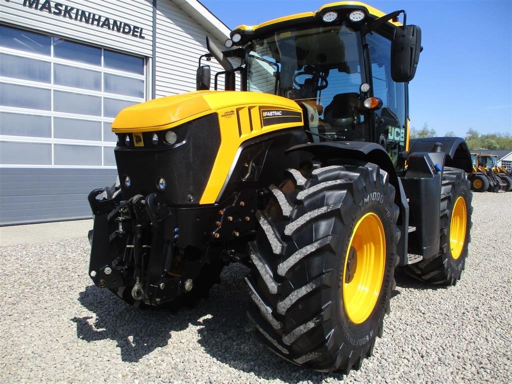 Traktor Türe ait JCB Fasttrac 4220 med frontlift og fuld affjedring, Gebrauchtmaschine içinde Lintrup (resim 6)