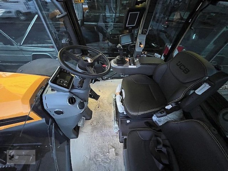 Traktor Türe ait JCB Fasttrac 4220 Schlepper Trecker Traktor 60km/h, Gebrauchtmaschine içinde Gevelsberg (resim 13)