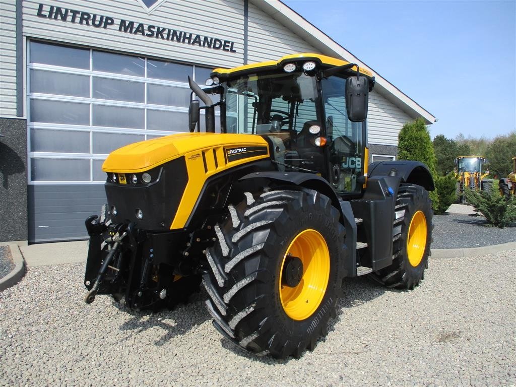 Traktor du type JCB Fasttrac 4220 VARIO med frontlift og fuld affjedring, Gebrauchtmaschine en Lintrup (Photo 5)