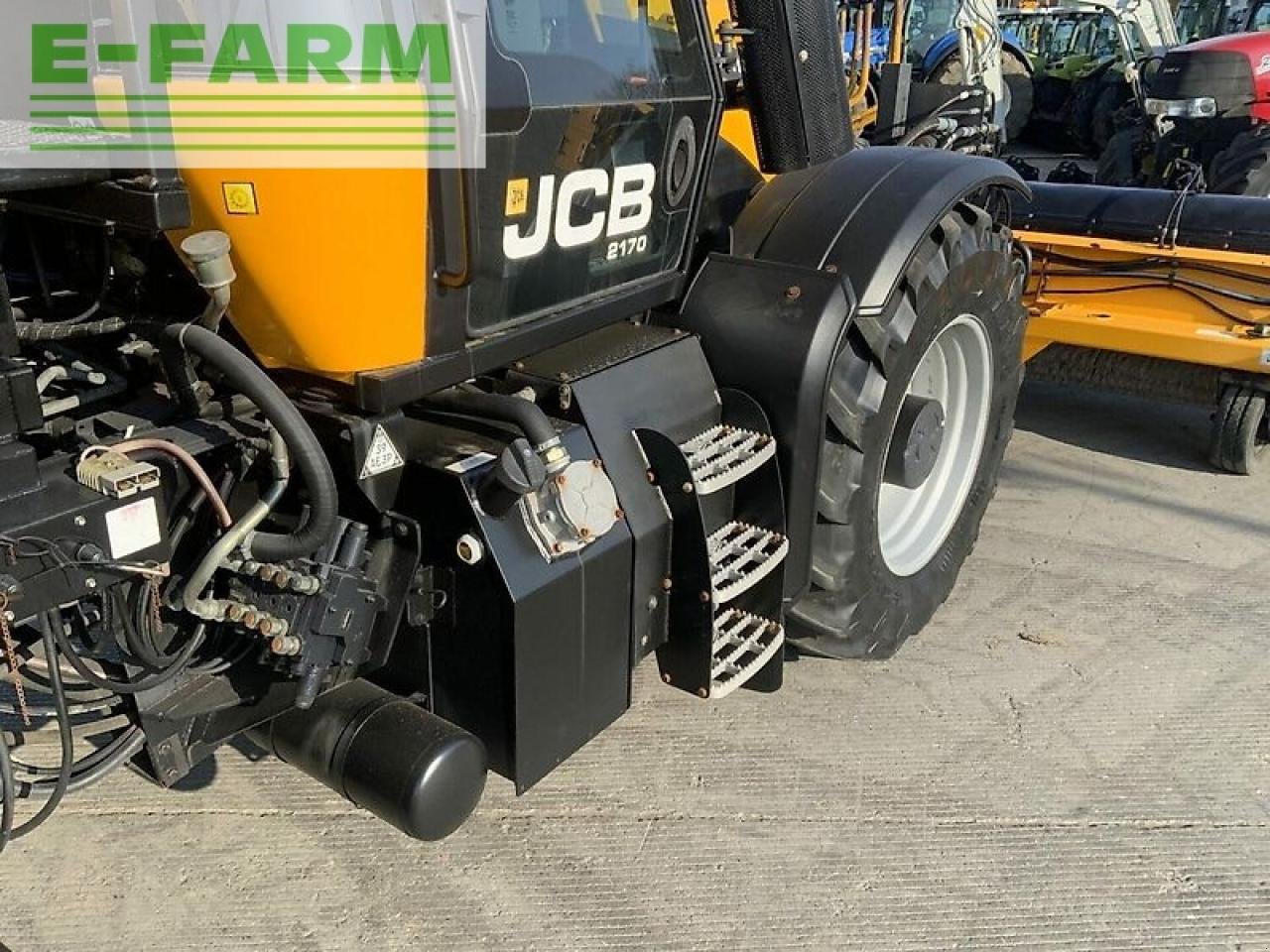 Traktor des Typs JCB hmv 2170 fastrac airport runway broom (st15913), Gebrauchtmaschine in SHAFTESBURY (Bild 19)