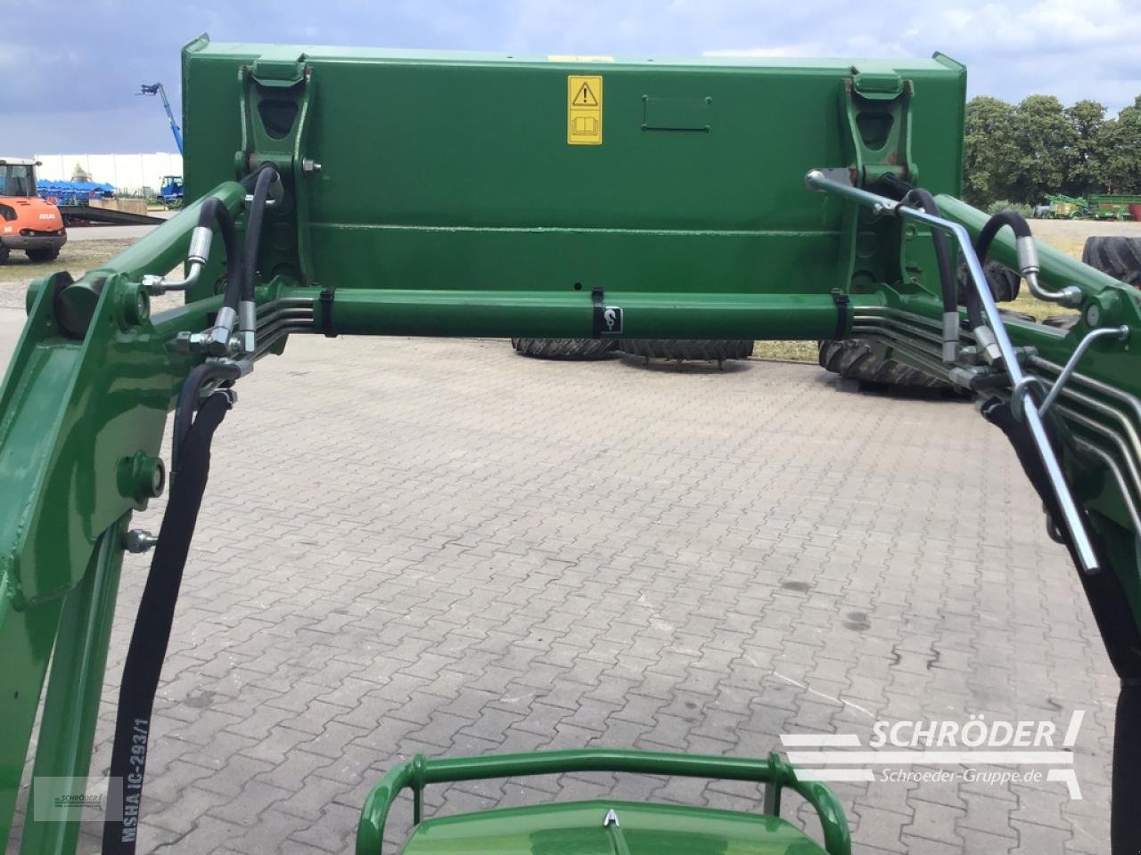 Traktor typu John Deere 1026 R, Gebrauchtmaschine w Wildeshausen (Zdjęcie 12)