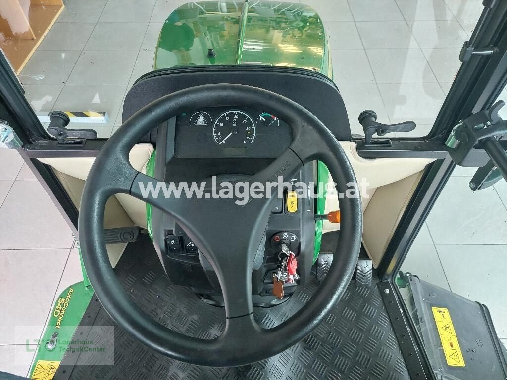 Traktor του τύπου John Deere 1026R, Vorführmaschine σε Herzogenburg (Φωτογραφία 10)