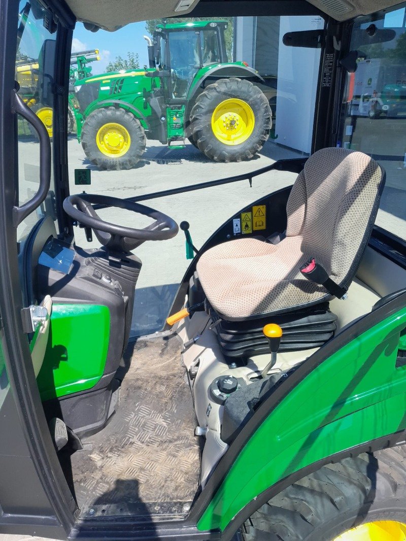 Traktor a típus John Deere 1026R, Neumaschine ekkor: Mrągowo (Kép 5)