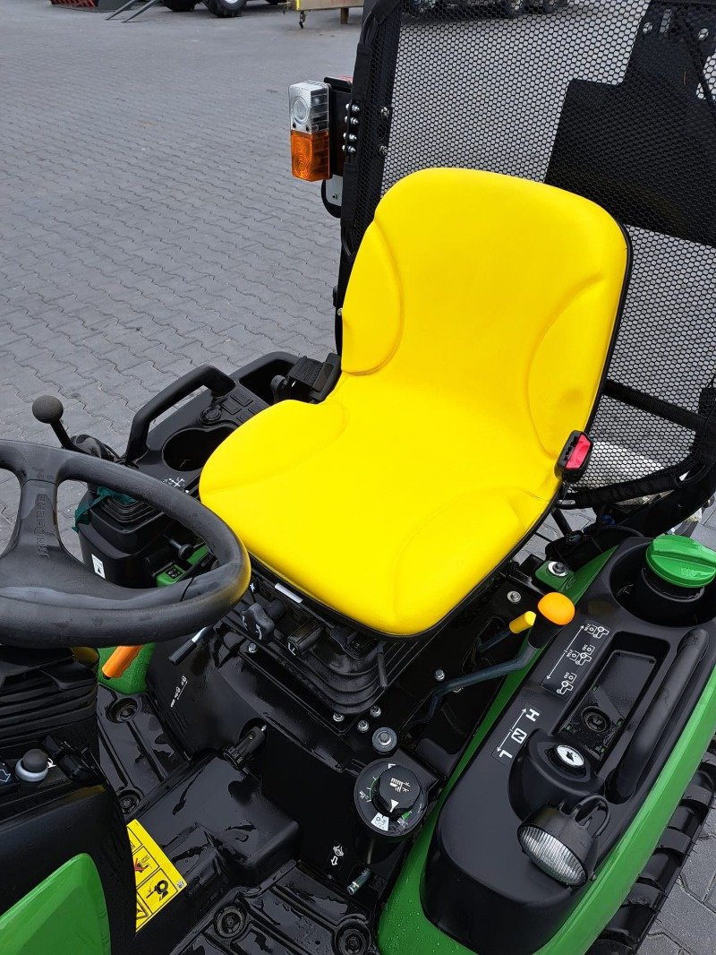 Traktor a típus John Deere 1026R, Neumaschine ekkor: Mrągowo (Kép 11)