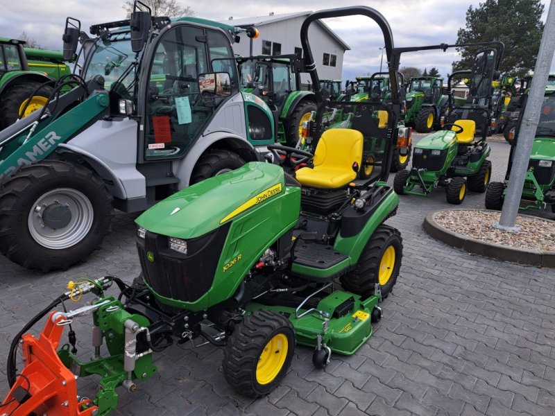 Traktor typu John Deere 1026R, Neumaschine w Mrągowo (Zdjęcie 1)