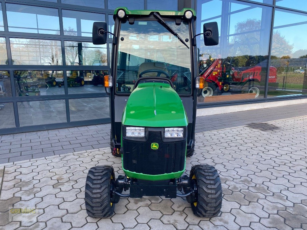 Traktor des Typs John Deere 1026R, Neumaschine in Heiden (Bild 2)