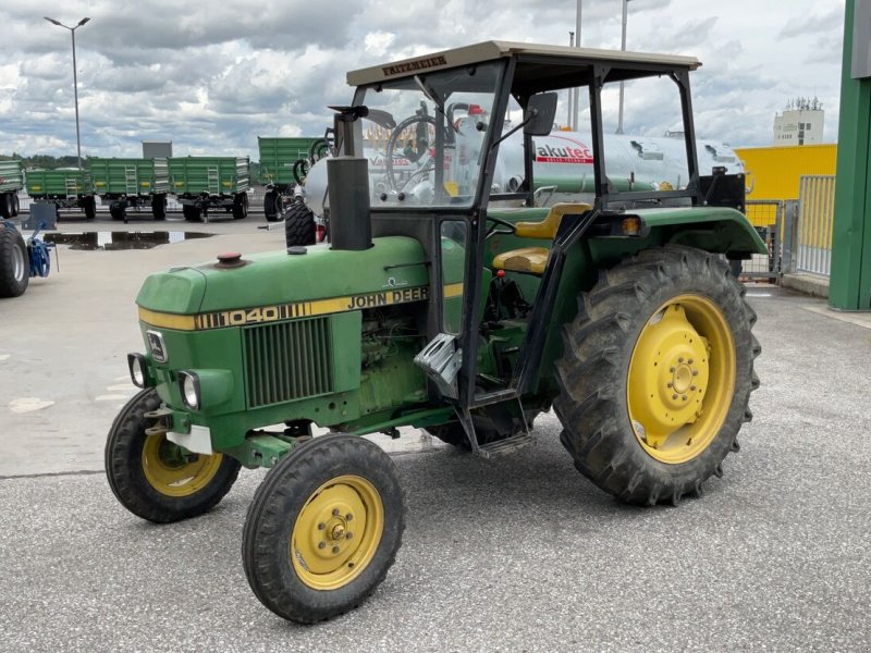 Traktor del tipo John Deere 1040, Gebrauchtmaschine en Zwettl