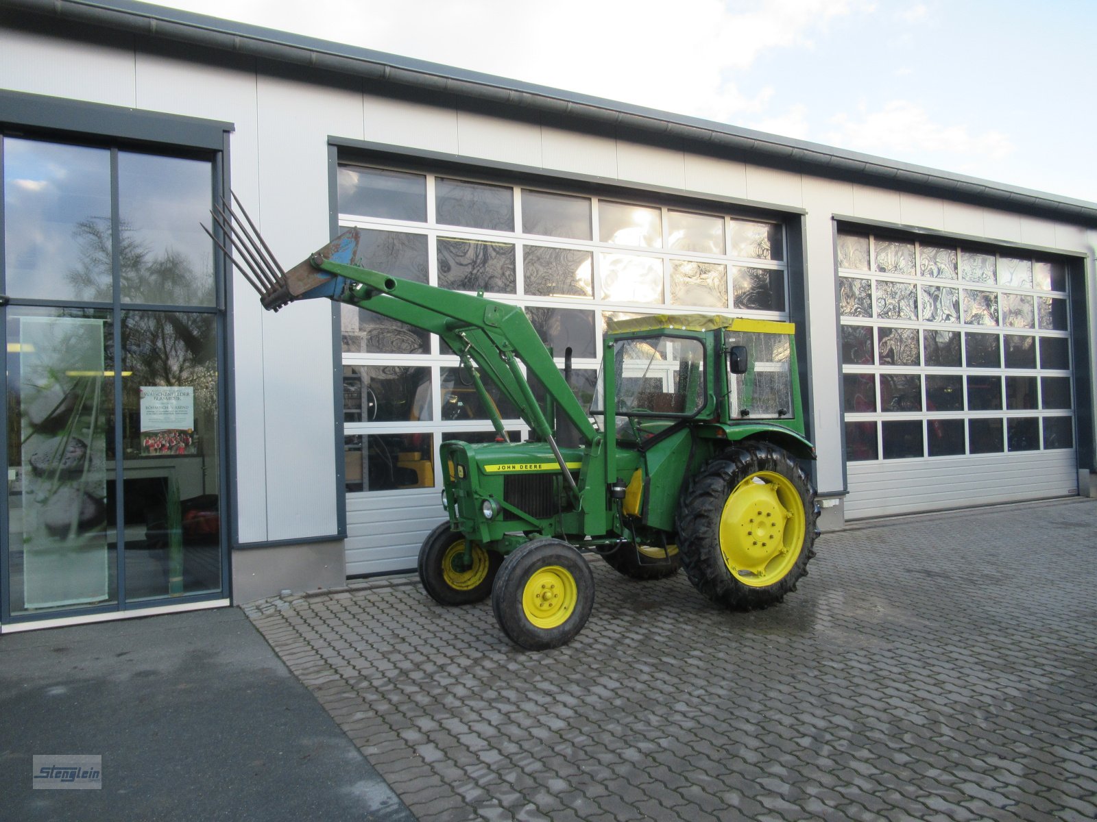 Traktor del tipo John Deere 1120 S, Gebrauchtmaschine In Waischenfeld (Immagine 1)