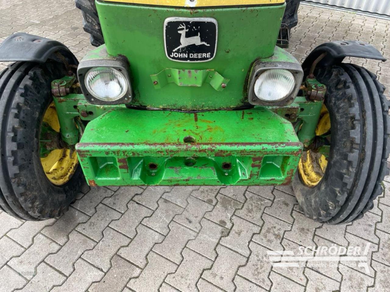 Traktor typu John Deere 1130 LS, Gebrauchtmaschine w Wildeshausen (Zdjęcie 8)