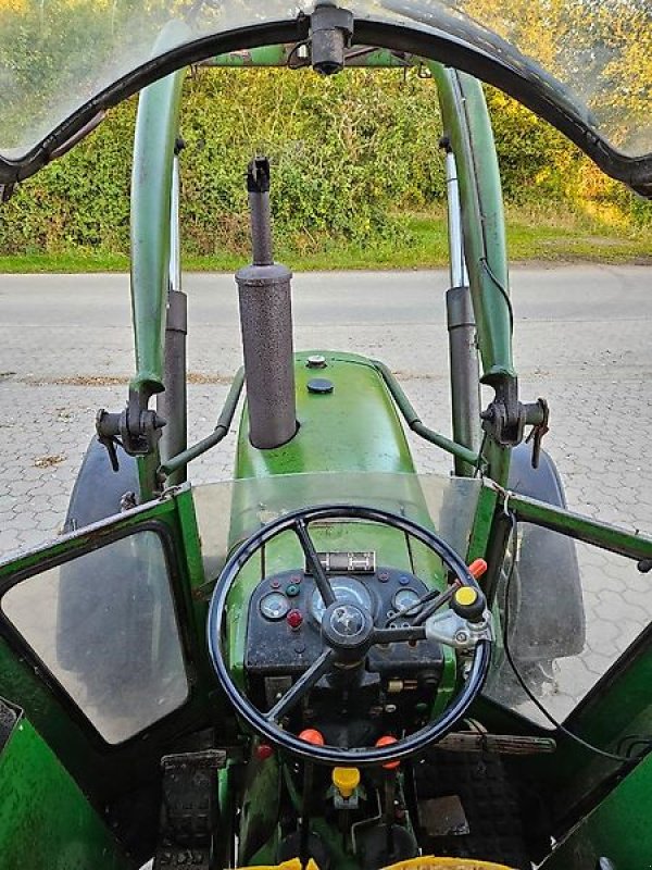 Traktor Türe ait John Deere 1130 mit Allrad und hydraulischer Lenkung. Tüv 25, Gebrauchtmaschine içinde Honigsee (resim 14)